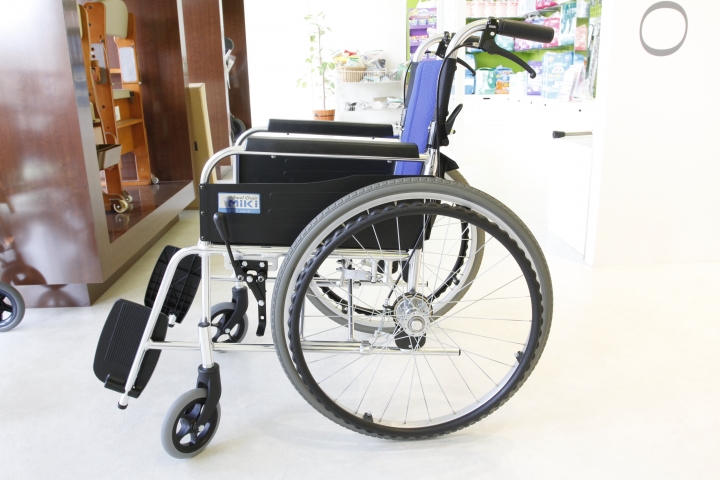 自走式車椅子　BAL-1